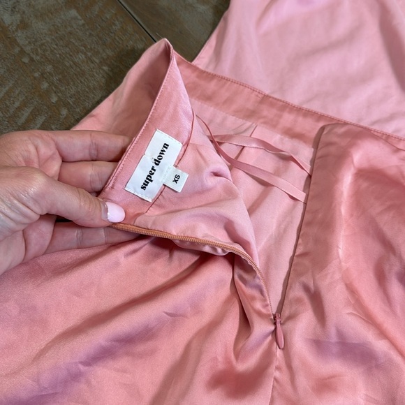 superdown
sienna strappy back dress color: dusty rose - Picture 11 of 13